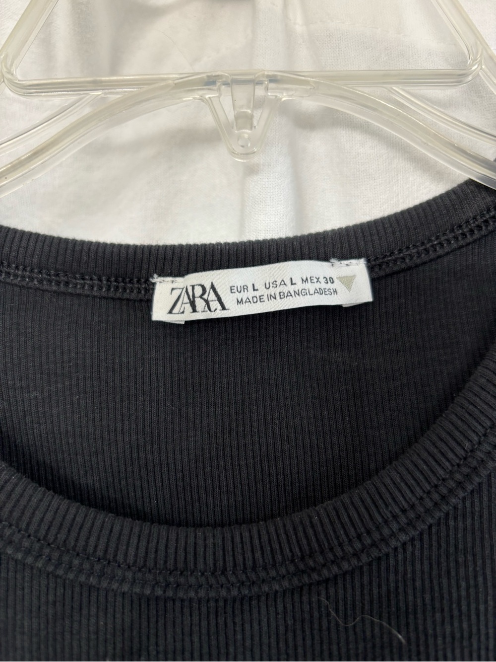 ZARA Black Ribbed Knit Tee